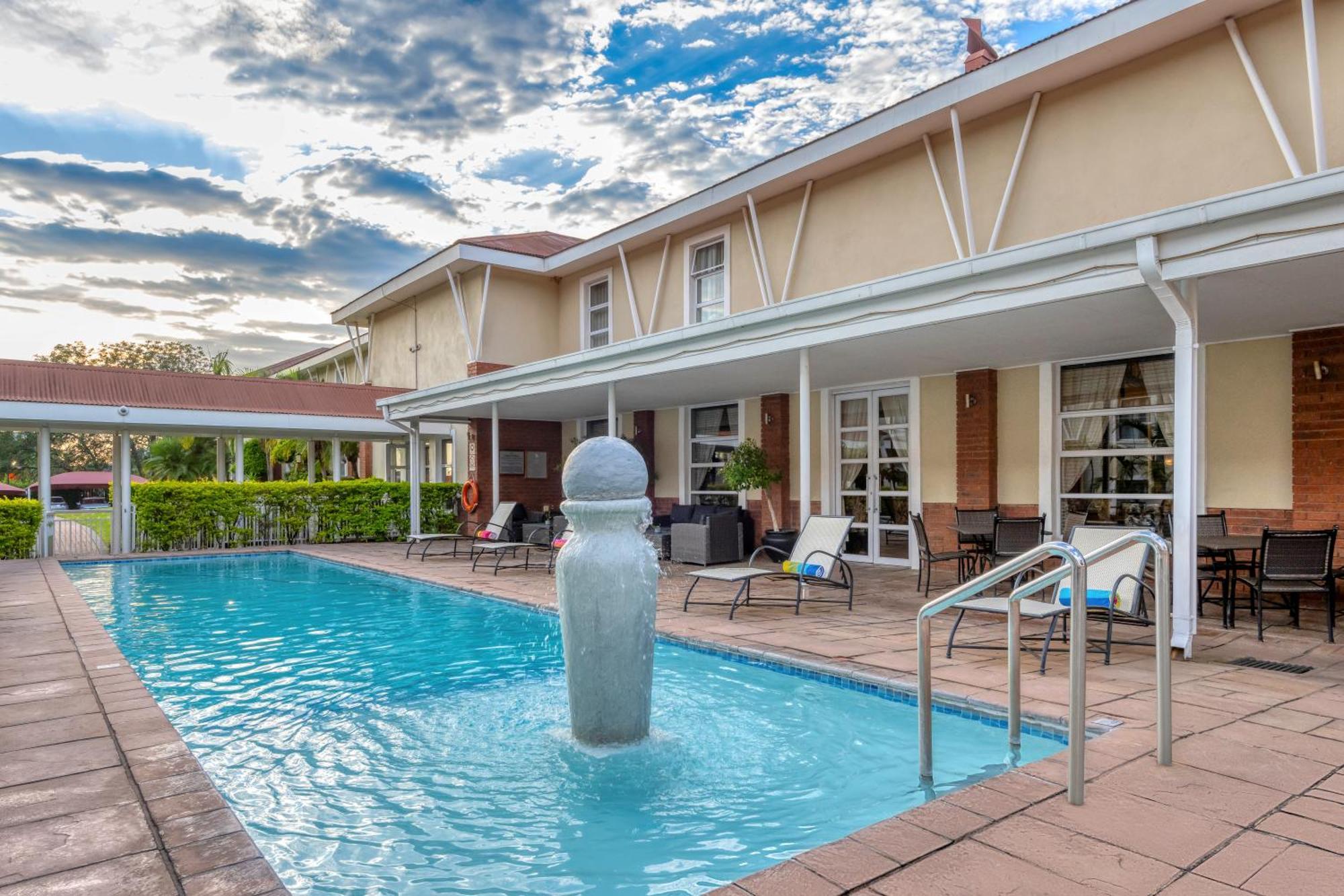 Protea Hotel By Marriott Nelspruit Mbombela Kültér fotó