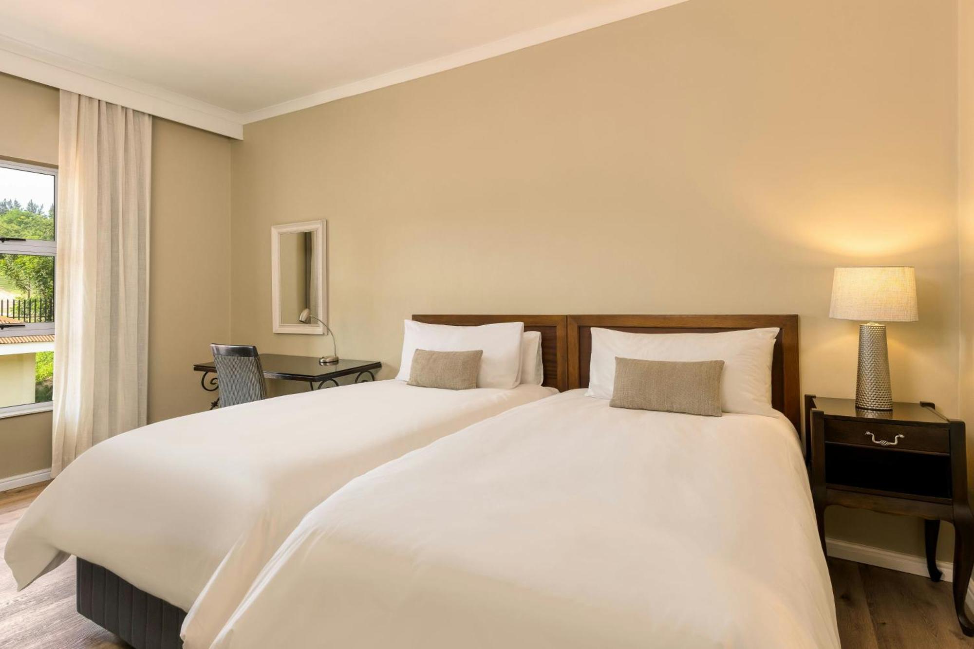 Protea Hotel By Marriott Nelspruit Mbombela Kültér fotó